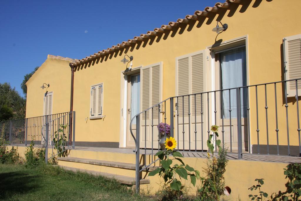 툴라다 Agriturismo S'Arxola 빌라 외부 사진